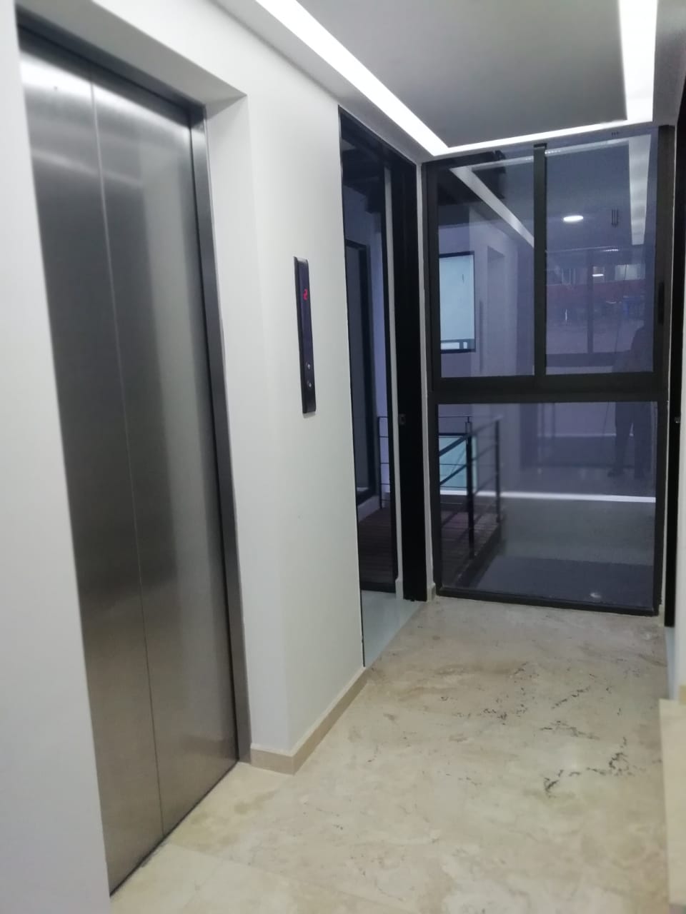 Oficinas en Renta 65m2 Acondicionada lista para Estrenar en Del Valle Centro