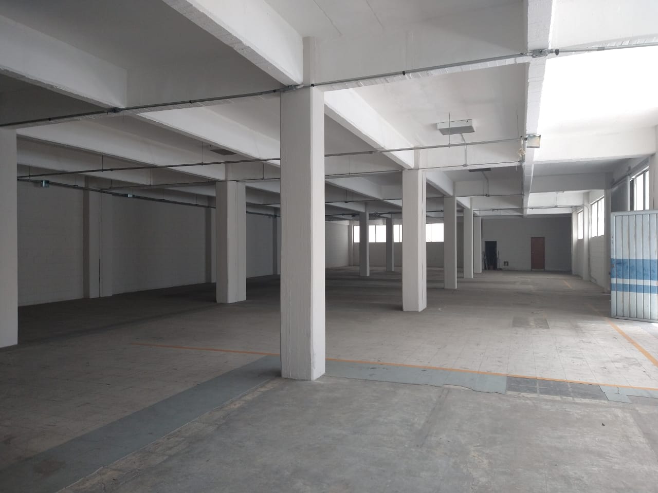 Excelente bodega comercial 780M2